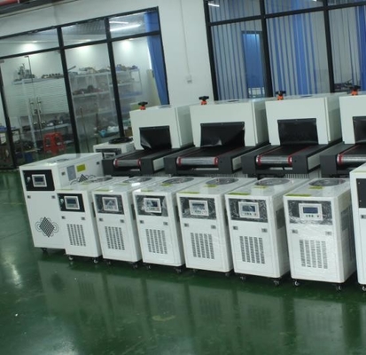 водяное охлаждение системы 1500W СИД наивысшей мощности 395nm 365nm УЛЬТРАФИОЛЕТОВОЕ леча